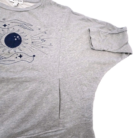 Frayed Jeans l XL Cleo Celestial Sun Moon Drop Shoulder Dolman Pocket Sweatshirt - Picture 4 of 11